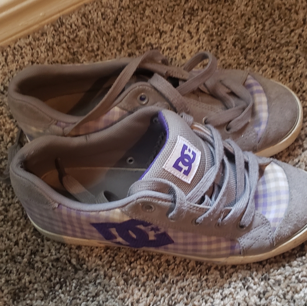 DC shoes